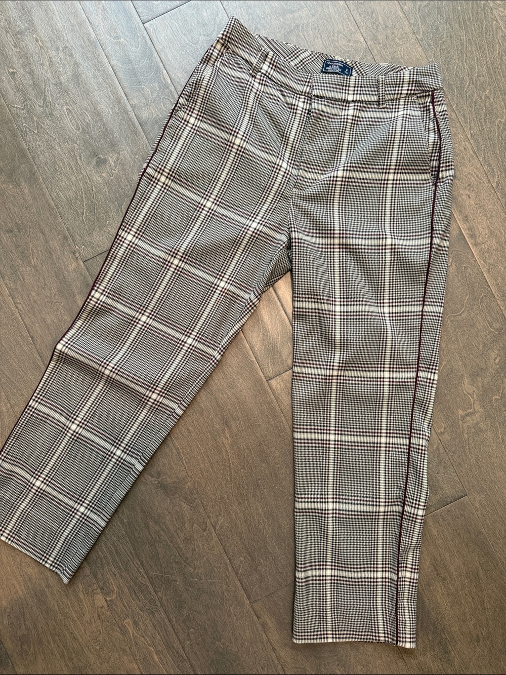 Abercrombie & Fitch Plaid Dress Pants - Picture 4 of 6